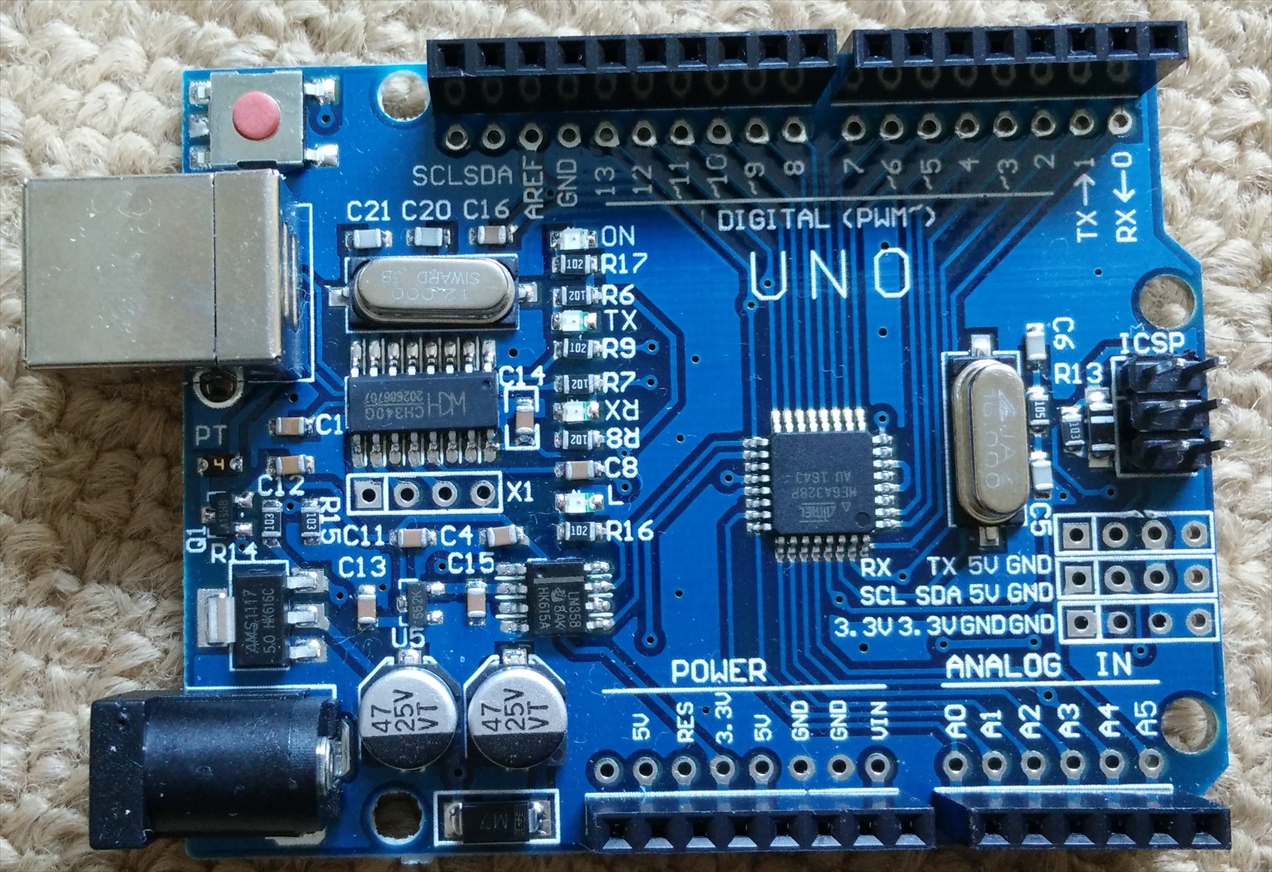 「Raspberry Pi」よりも電子工作に適している「Arduino Uno」（互換機）を買った